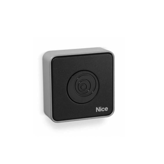 Card reader with BlueBus. Memory for 255 cards