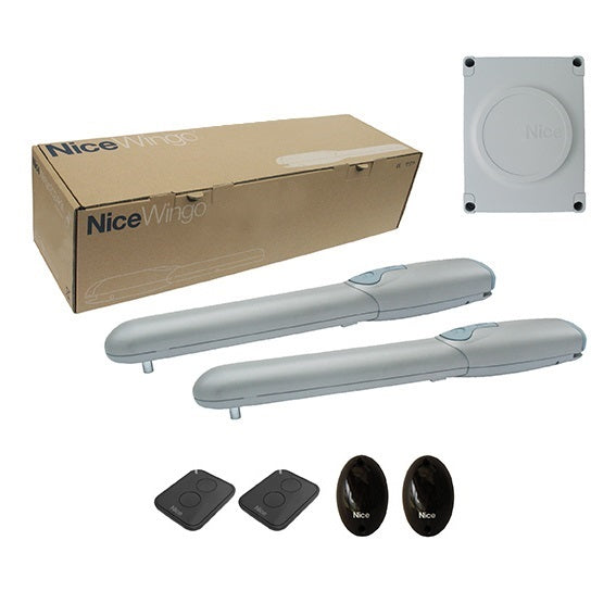 Nice drive for a double-leaf gate, set with photocells