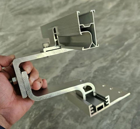 Stainless steel roof hooks without adjustment